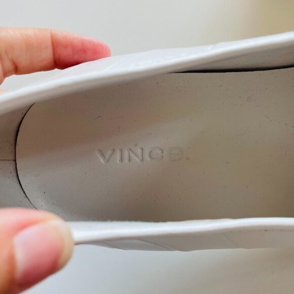 NWOB Vince Blair Slip On Sneaker Shoe Slip On Leather Woven Classic Preppy Rubbe - Picture 9 of 13